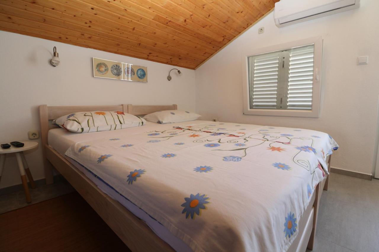 Apartments With A Parking Space Nin, Zadar - 11402 Экстерьер фото