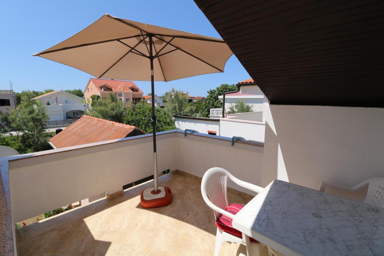 Apartments With A Parking Space Nin, Zadar - 11402 Экстерьер фото