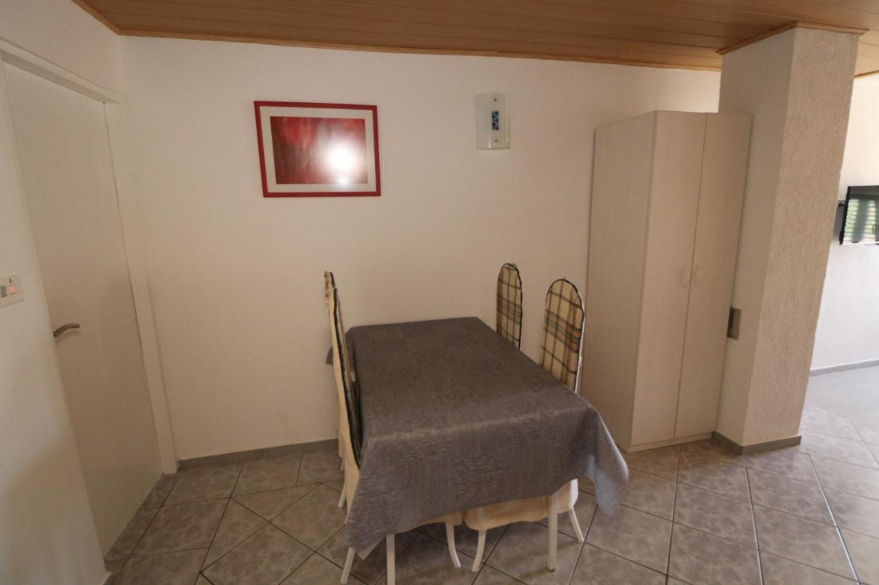 Apartments With A Parking Space Nin, Zadar - 11402 Экстерьер фото