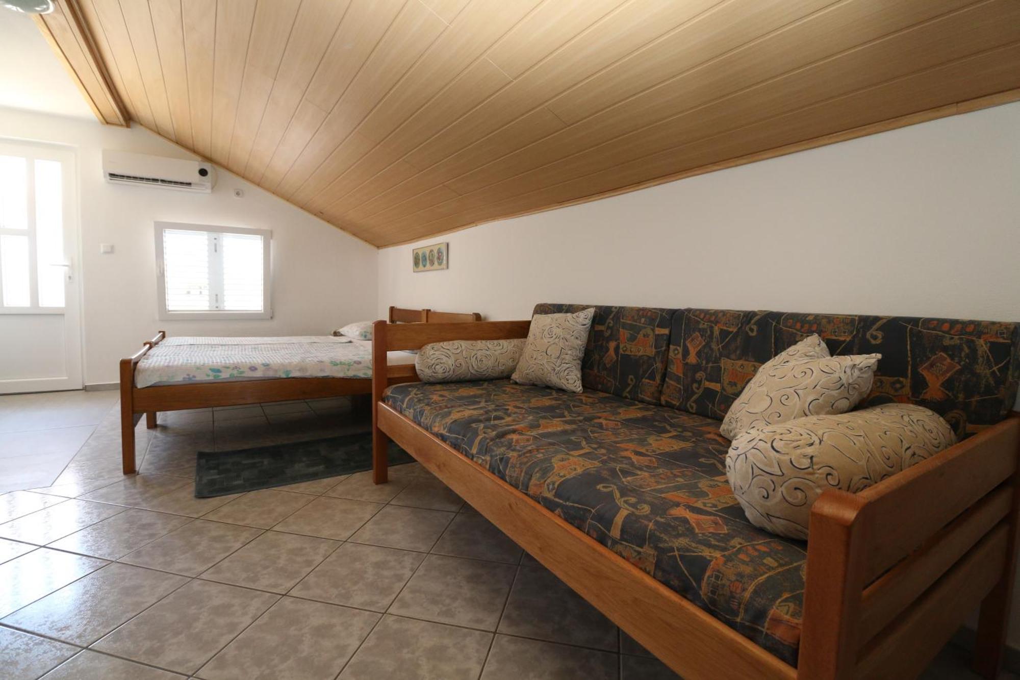 Apartments With A Parking Space Nin, Zadar - 11402 Номер фото