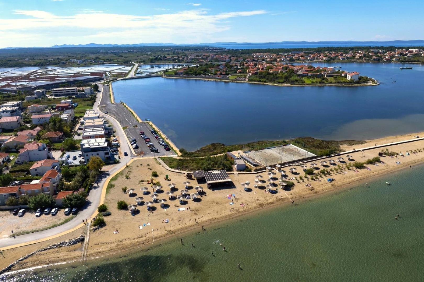 Apartments With A Parking Space Nin, Zadar - 11402 Экстерьер фото
